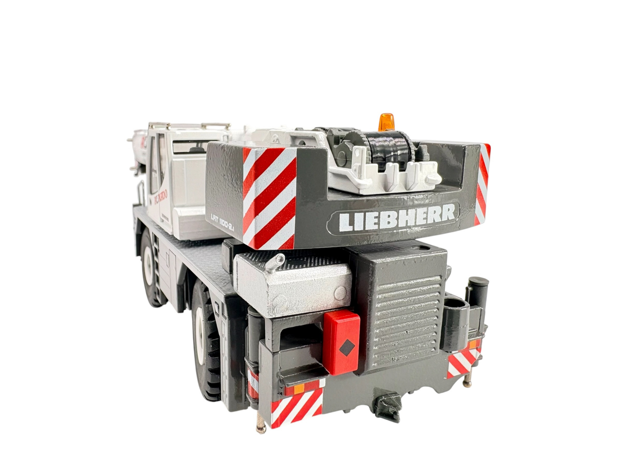 Conrad Liebherr LRT 1100-2.1 Geländekran „AGUADO“ – Diecast Sammlermodell im Maßstab 1:50, Art. 2118/03 – Ansicht 3
