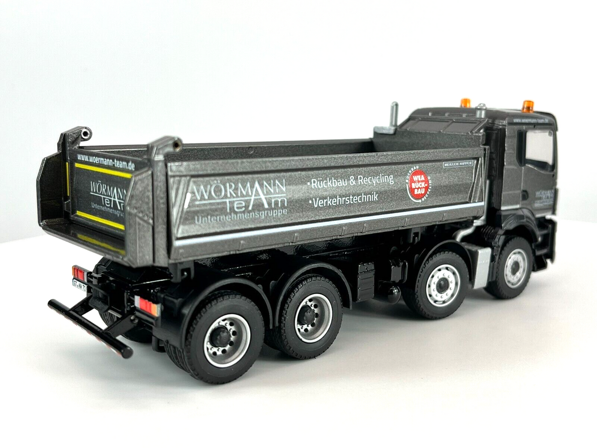 Conrad Meiller Dreiseitenkipper auf MAN TGS 8x4 in der Ausführung Wörmann – Diecast Sammlermodell im Maßstab 1:50, Art. 81241/02 – Ansicht 4