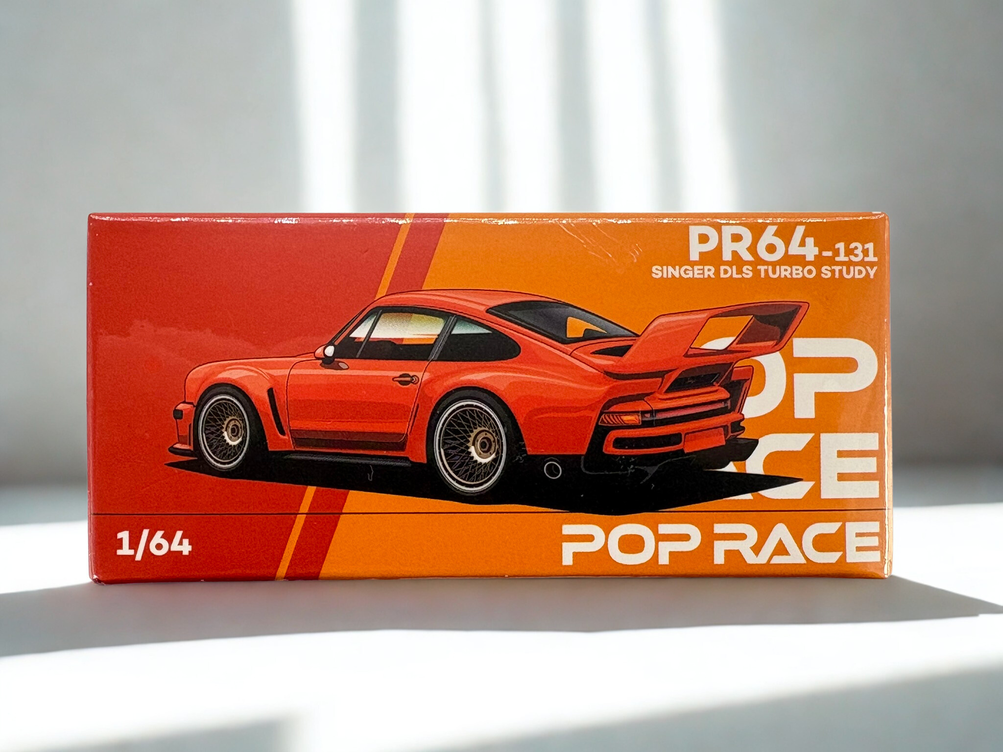 PORSCHE Singer DLS Turbo Study (Track) (1:64) - PR64-131