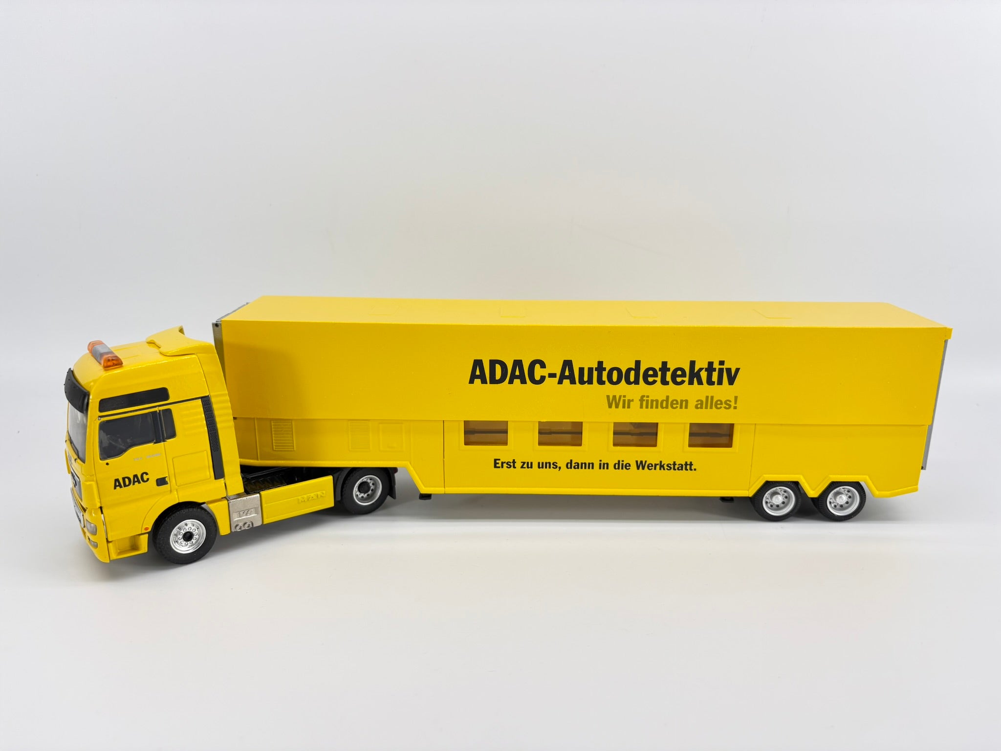 MAN TGX test stand semi-trailer "ADAC" (1:50) - 70170/0
