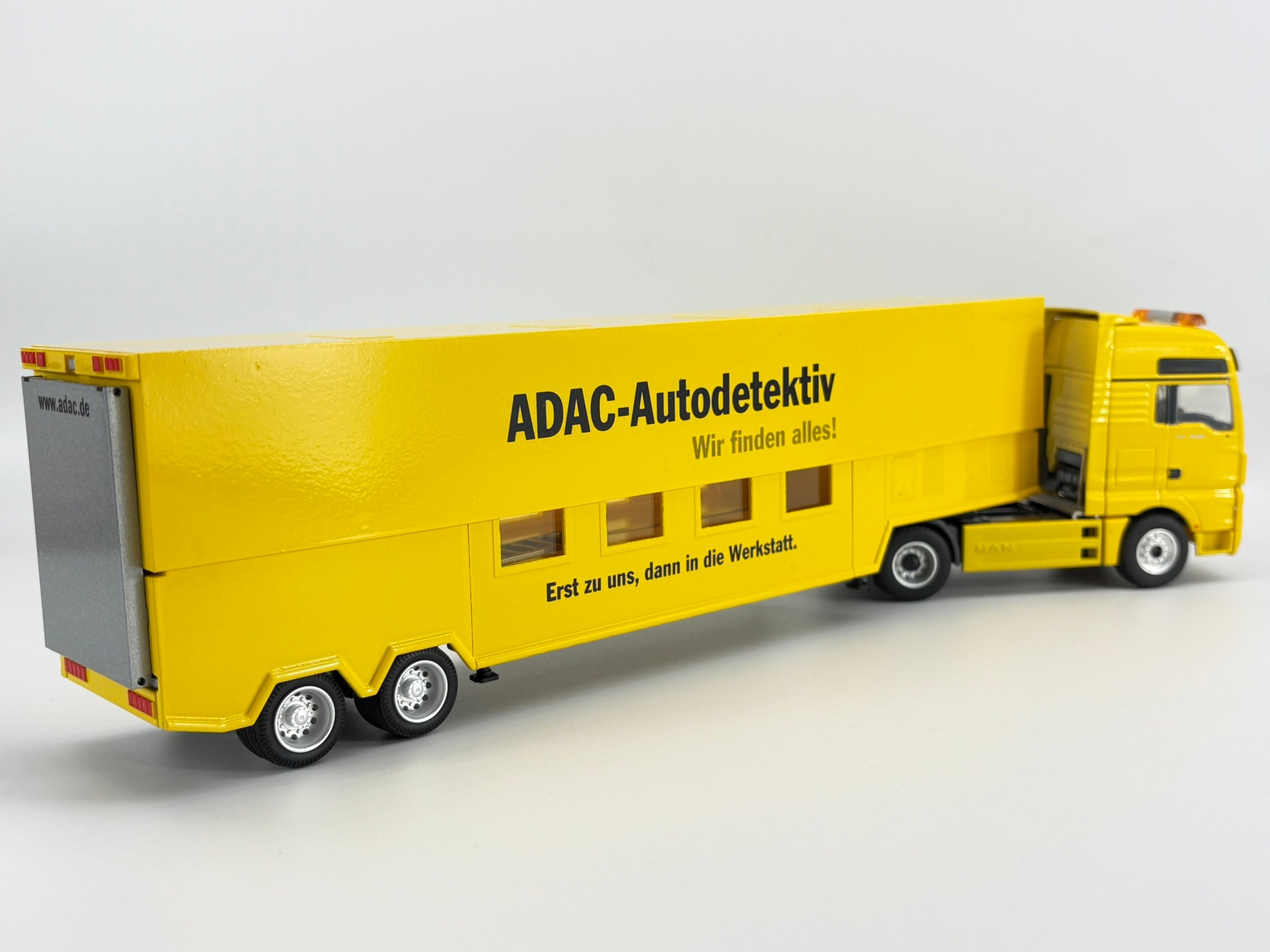 MAN TGX test stand semi-trailer "ADAC" (1:50) - 70170/0