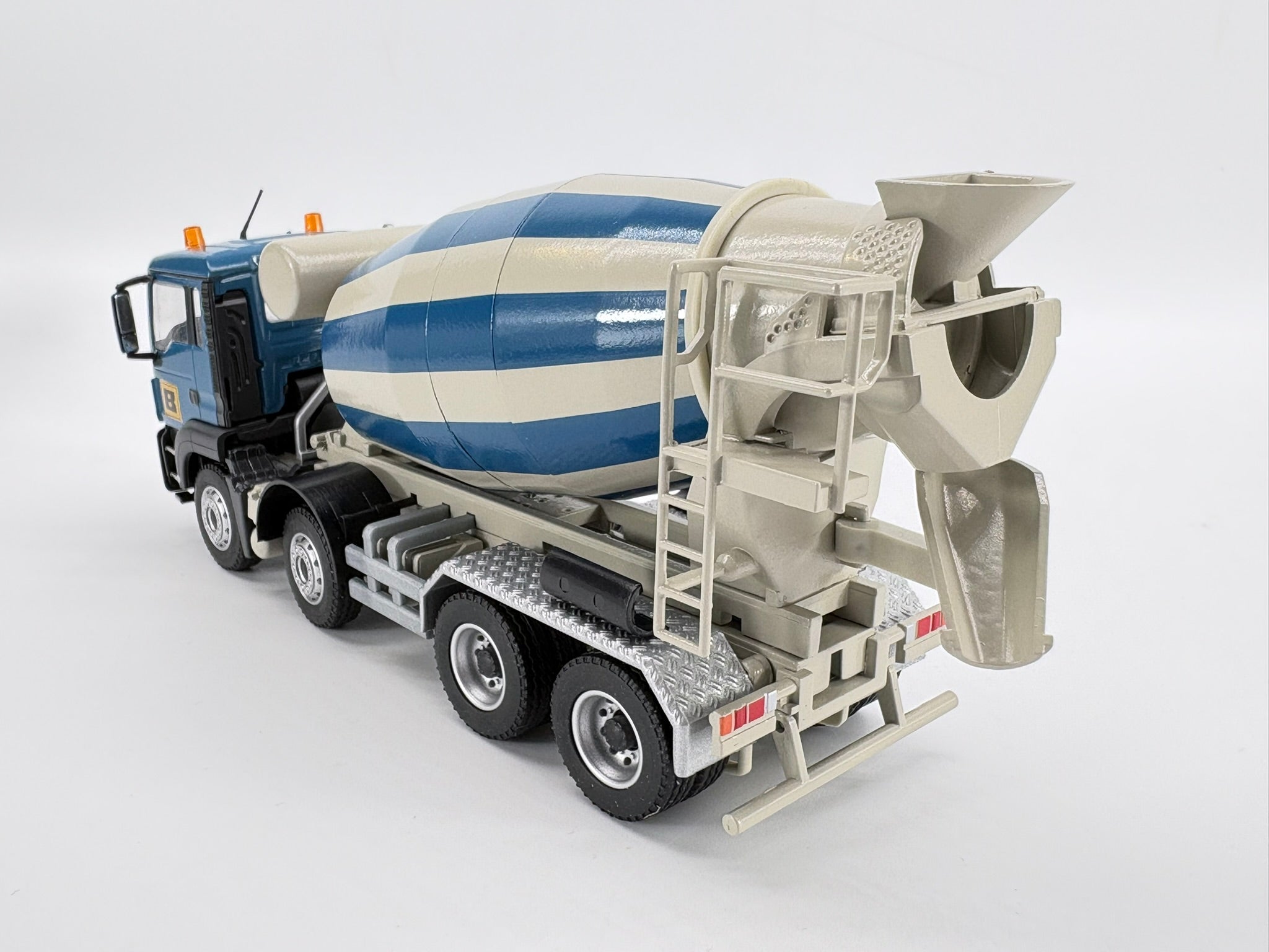 STETTER Fahrmischer auf MAN TGS M (1:50) "BERGER" - 72131/02