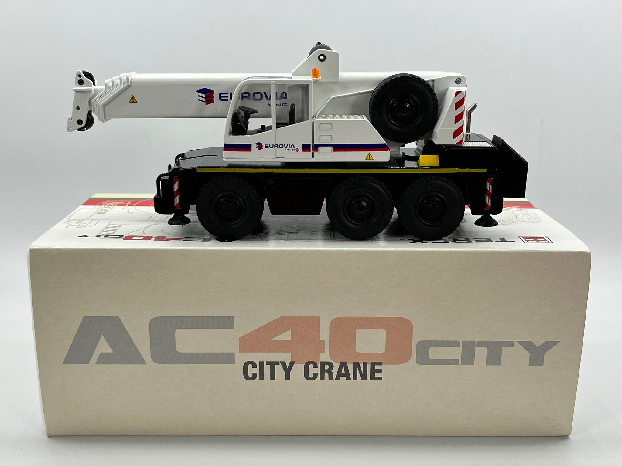 Grue télescopique TEREX Demag AC40 City (échelle 1:50) « EUROVIA »