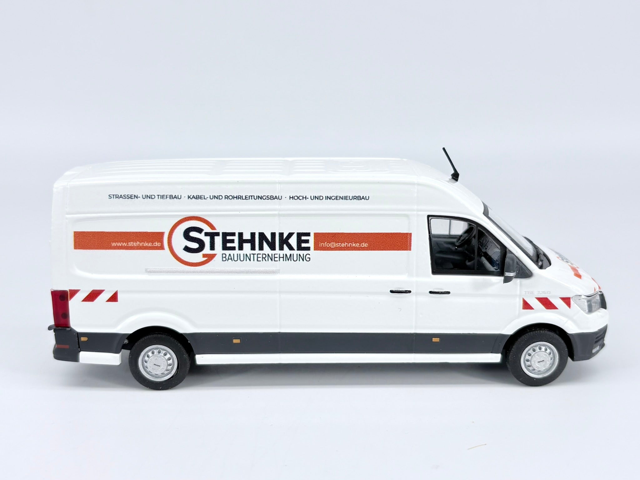 MAN TGE Kastenwagen Hochdach Stehnke Conrad Modelle 1615/19 4