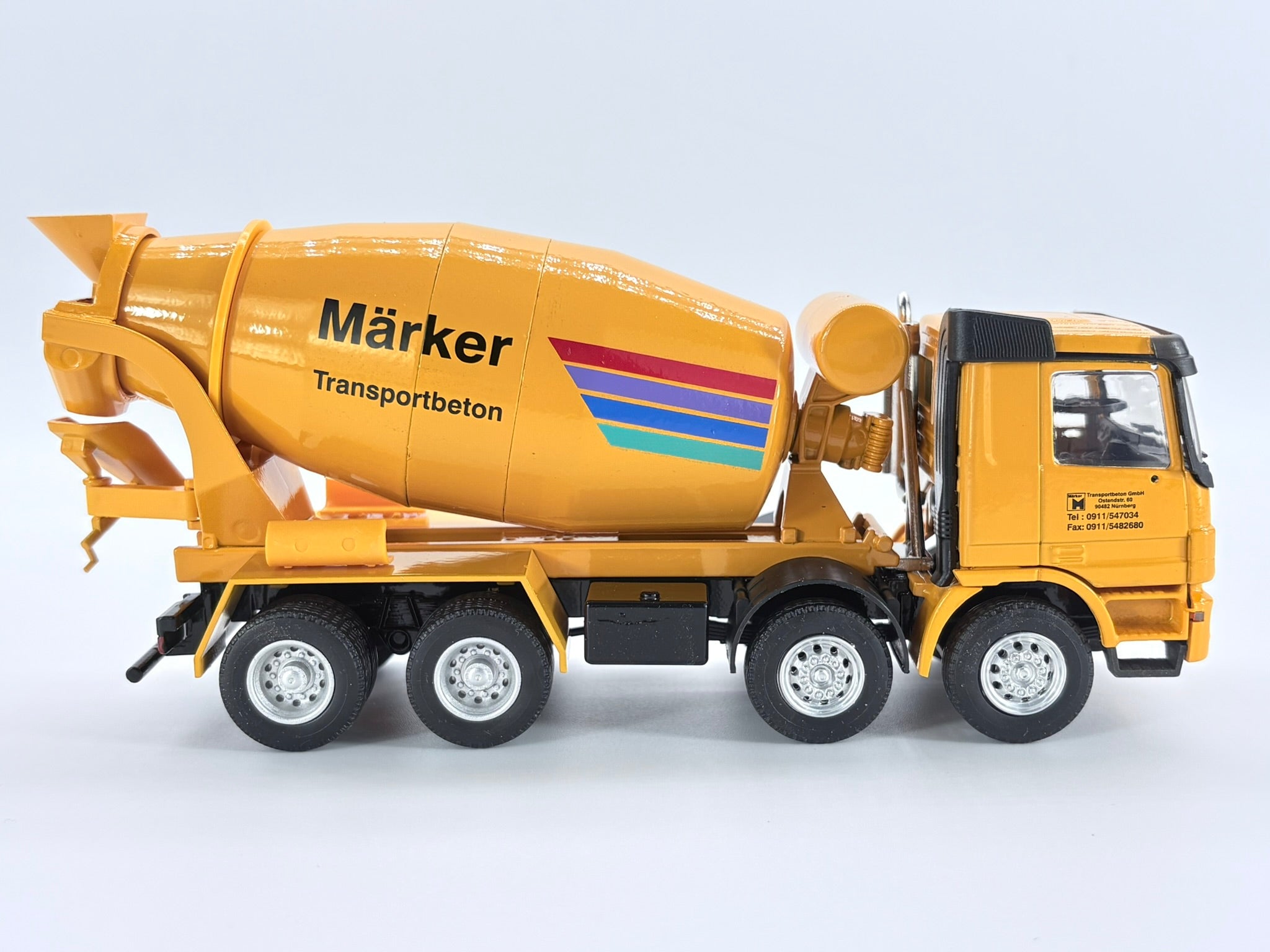 Mercedes Actros Stetter Fahrmischer Maerker Conrad 1:50 40131 03 Side 2