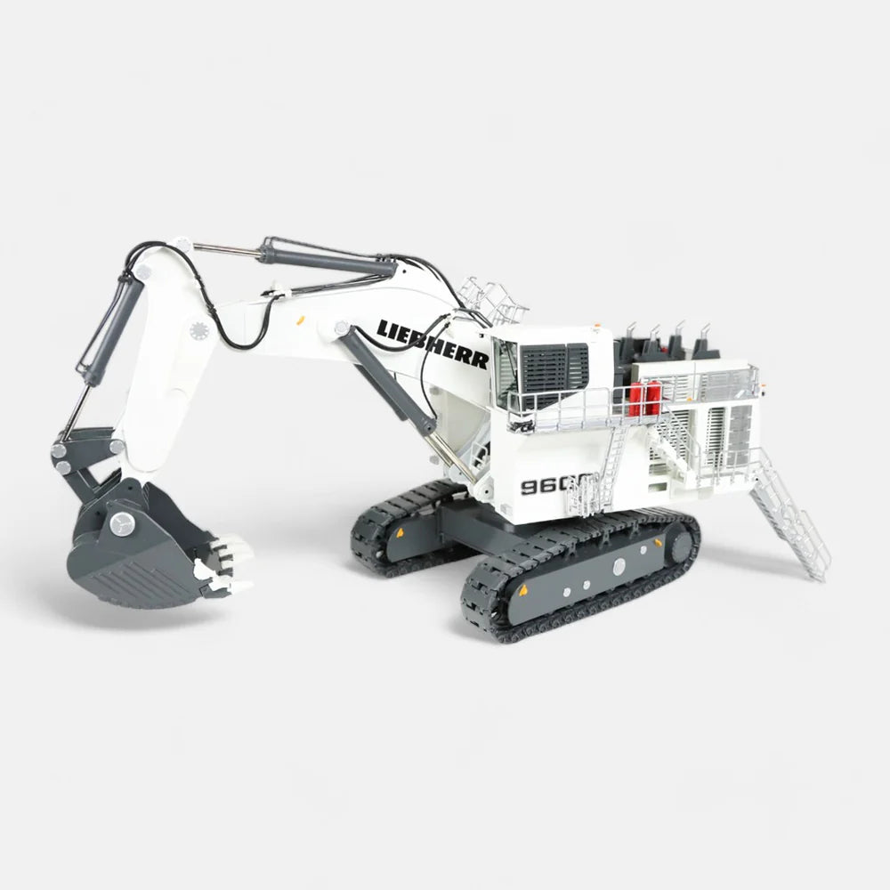 LIEBHERR R9600 Miningbagger (1:50)