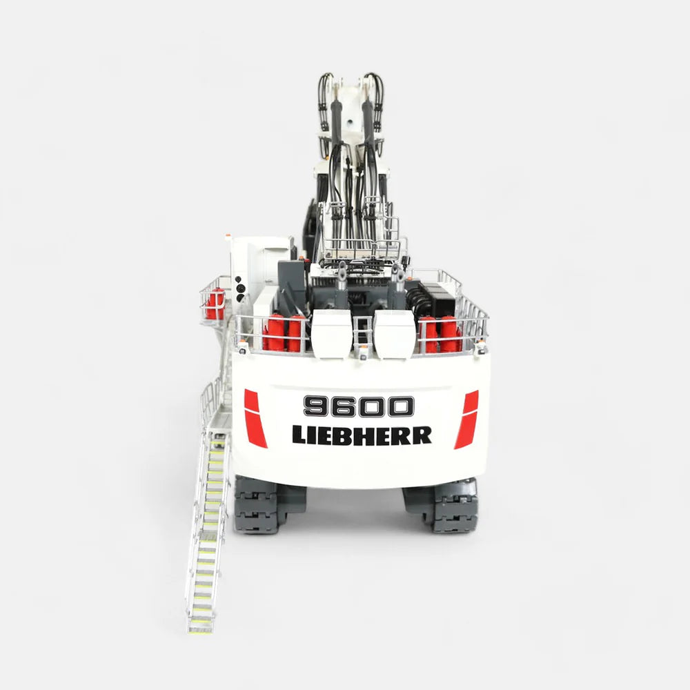 LIEBHERR R9600 Miningbagger (1:50)