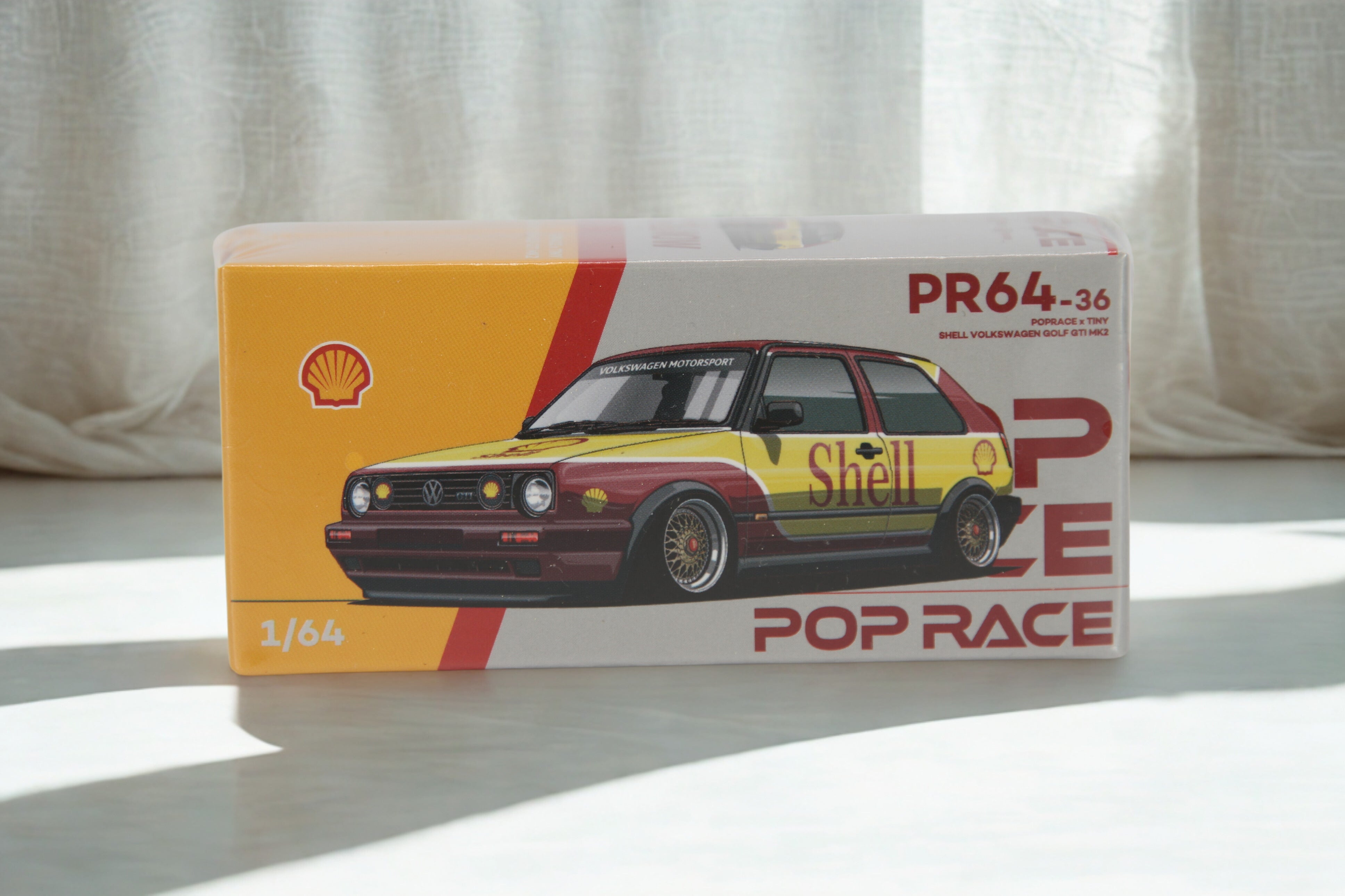 SHELL Volkswagen Golf GTI MK2 (1:64)