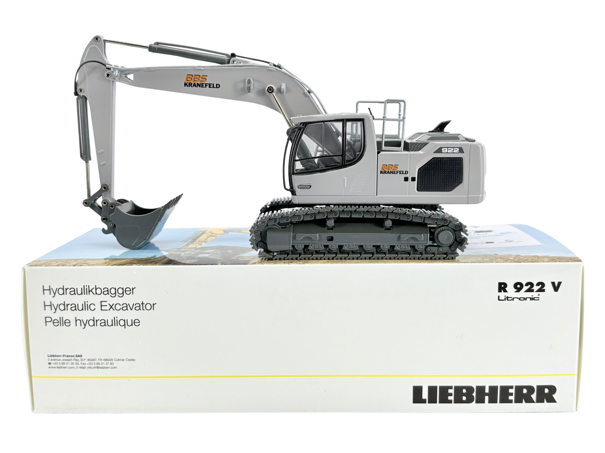 Conrad Liebherr R 922 V Hydraulikbagger in der Sonderausführung „Kranfeld" – Diecast Sammlermodell im Maßstab 1:50, Zinkdruckguss
