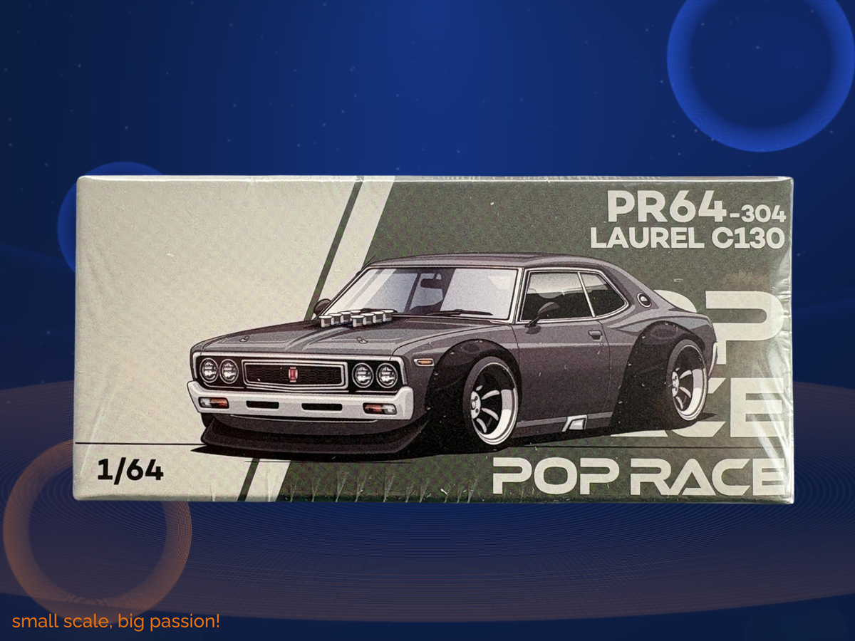 Pop Race Nissan Laurel C130 „Butaketsu“ in Metallic Grey – Diecast Sammlermodell im Maßstab 1:64, Art. PR64-304