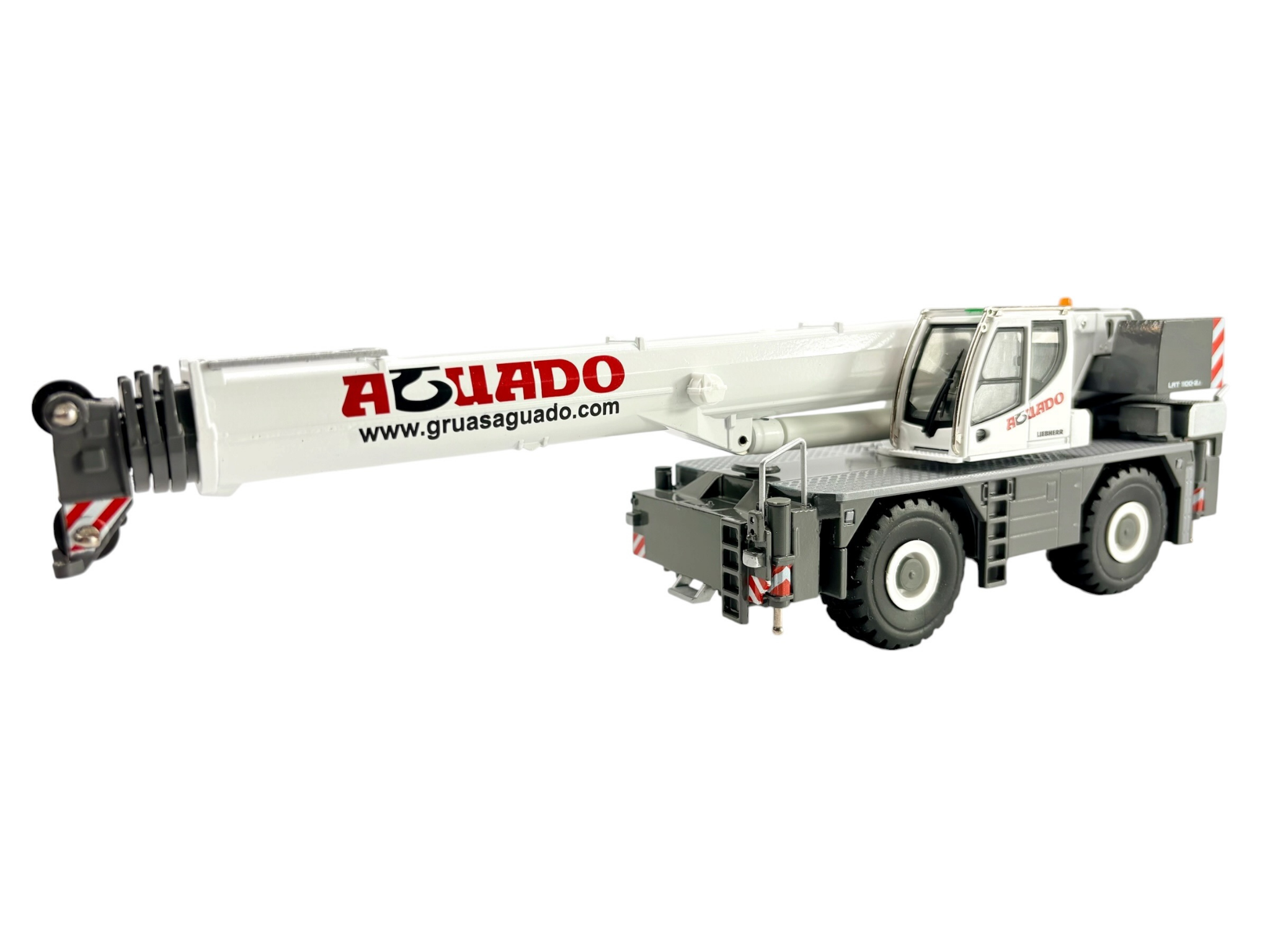 Conrad Liebherr LRT 1100-2.1 Geländekran „AGUADO“ – Diecast Sammlermodell im Maßstab 1:50, Art. 2118/03