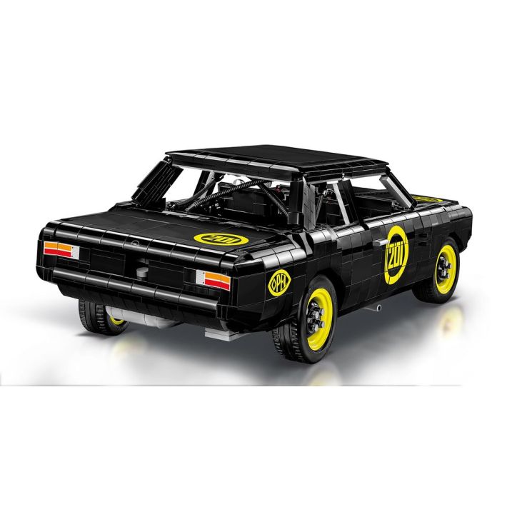 COBI® I 24333 I Opel Rekord C Black Widow (1:12)
