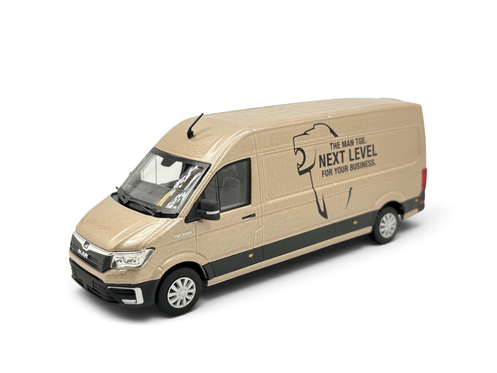 Conrad MAN TGE 3.180 Kastenwagen „Next Level“ Champagner-Metallic – Diecast-Sammlermodell 1:50, Art. 1615/17