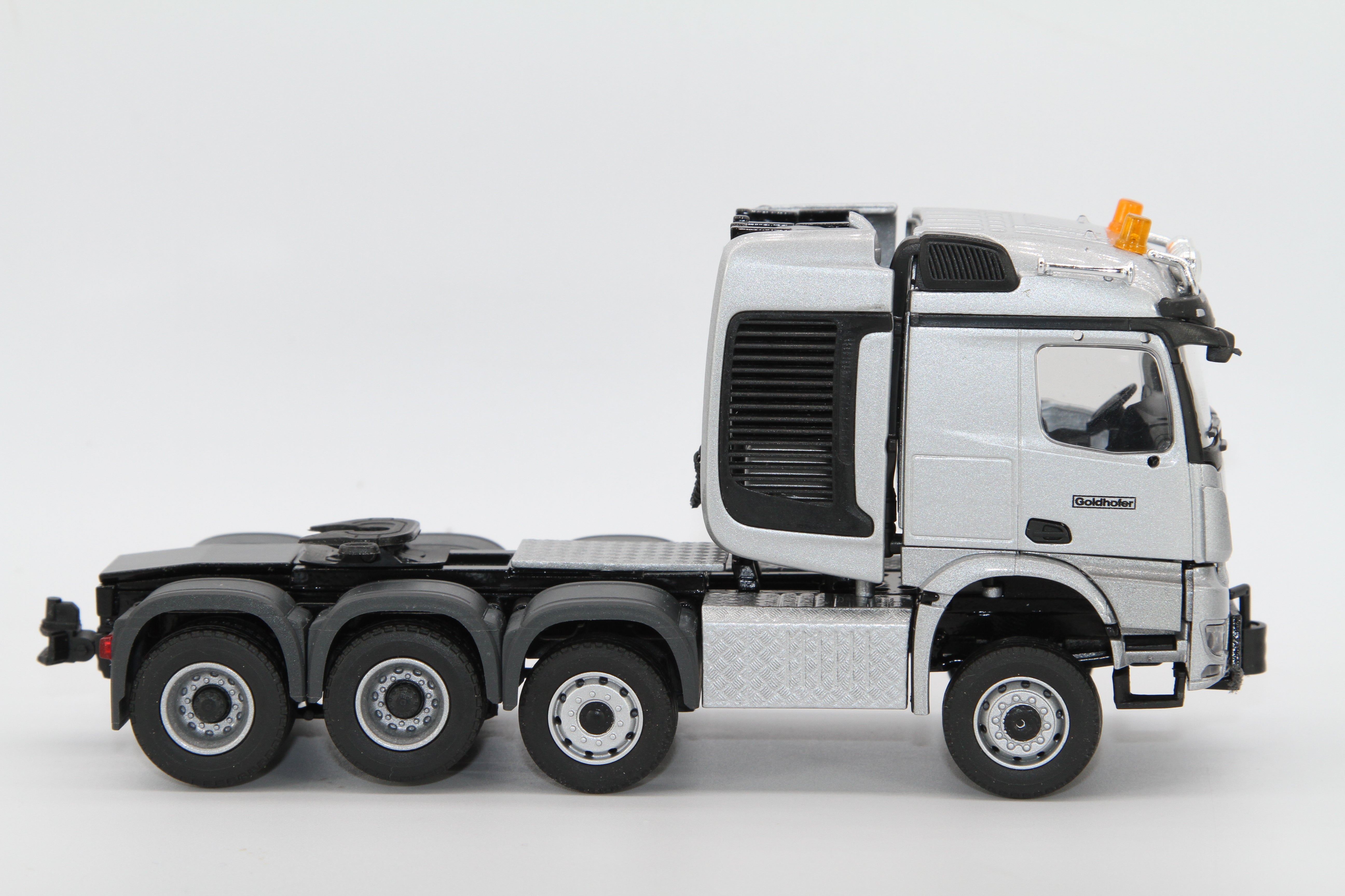 MERCEDES-BENZ Actros SLT mit Tieflader und Kabeltrommel "GOLDHOFER" (1:50)