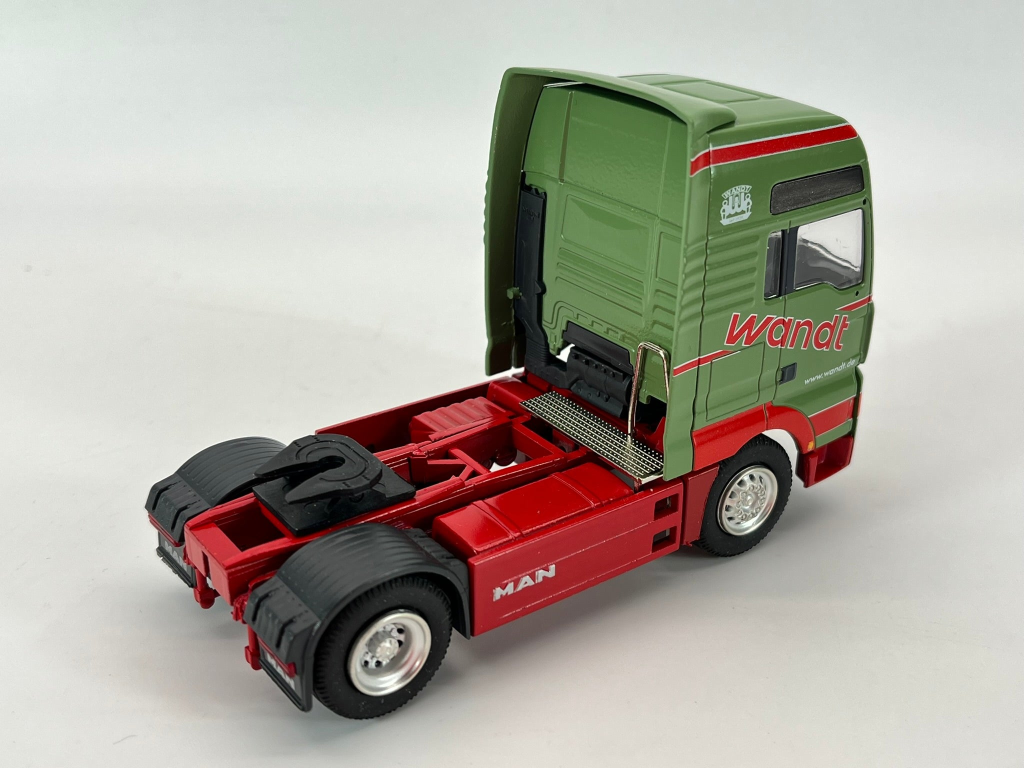 Conrad Models I MAN TGX 41 Tractor Unit (1:50) "Wandt Spedition"