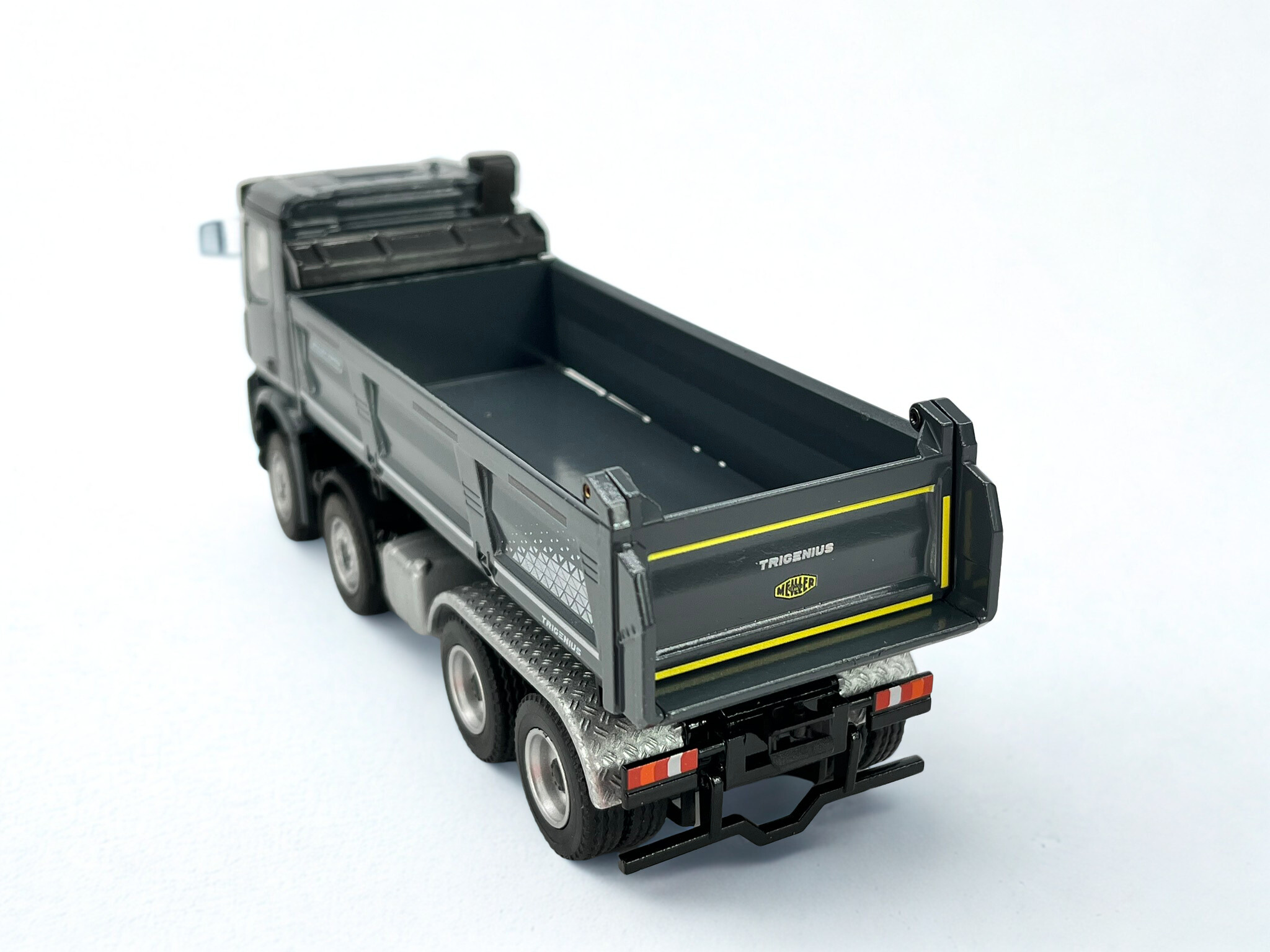 MEILLER TRIGENIUS D421 auf Mercedes-Benz Arocs (1:50) - 78255/0