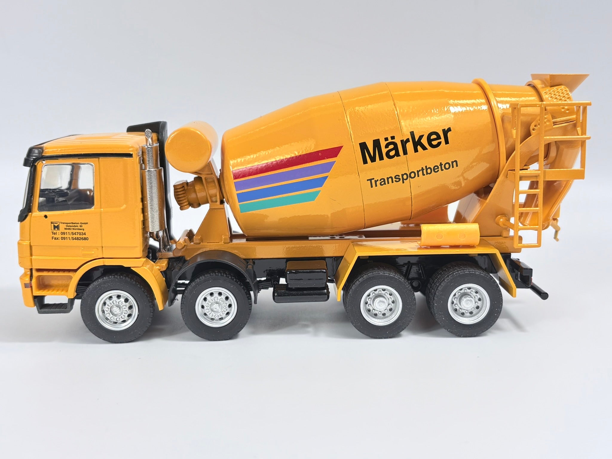 Mercedes Actros Stetter Fahrmischer Maerker Conrad 1:50 40131 03 Side