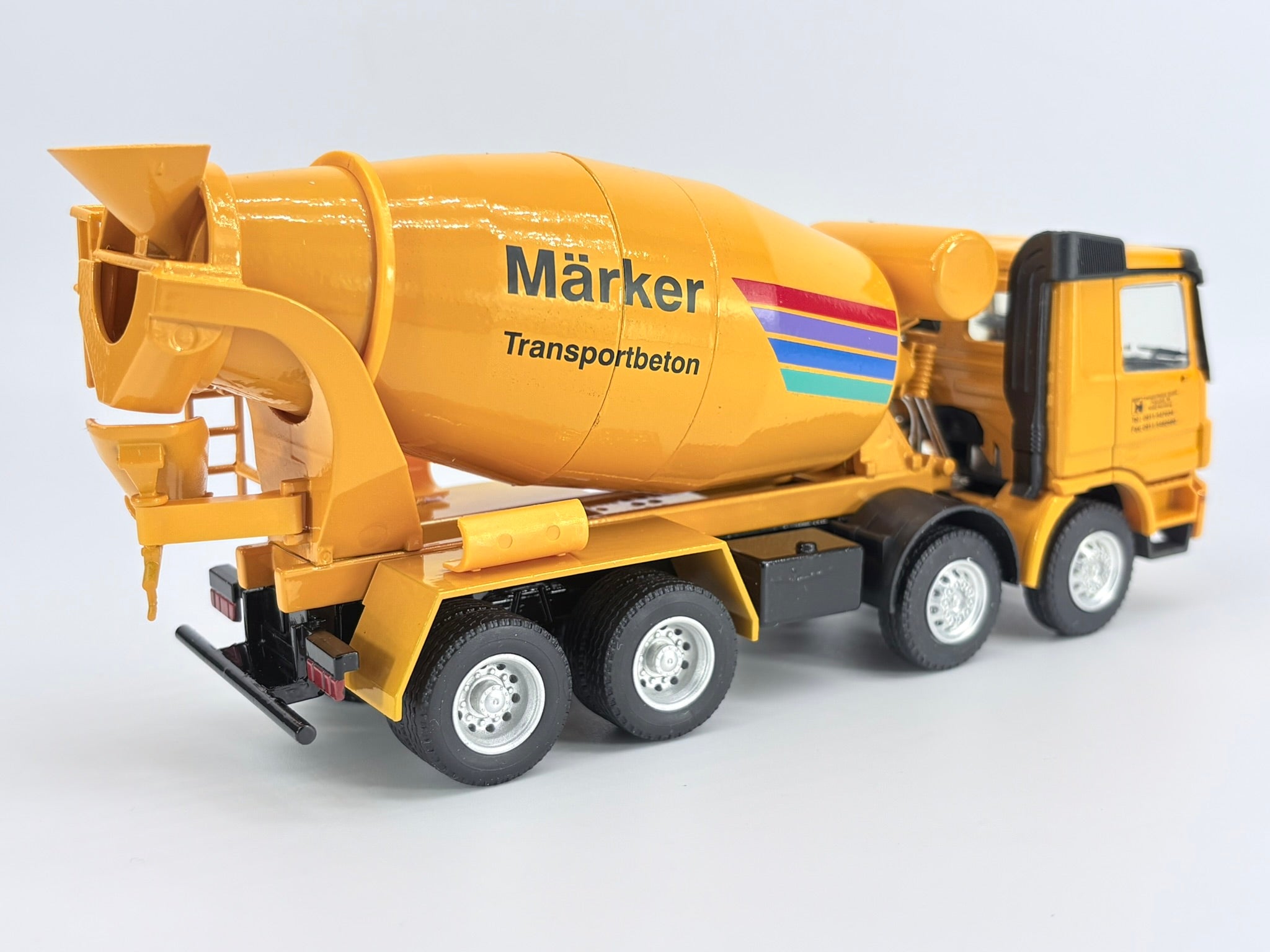 Mercedes Actros Stetter Fahrmischer Maerker Conrad 1:50 40131 03 Side 3